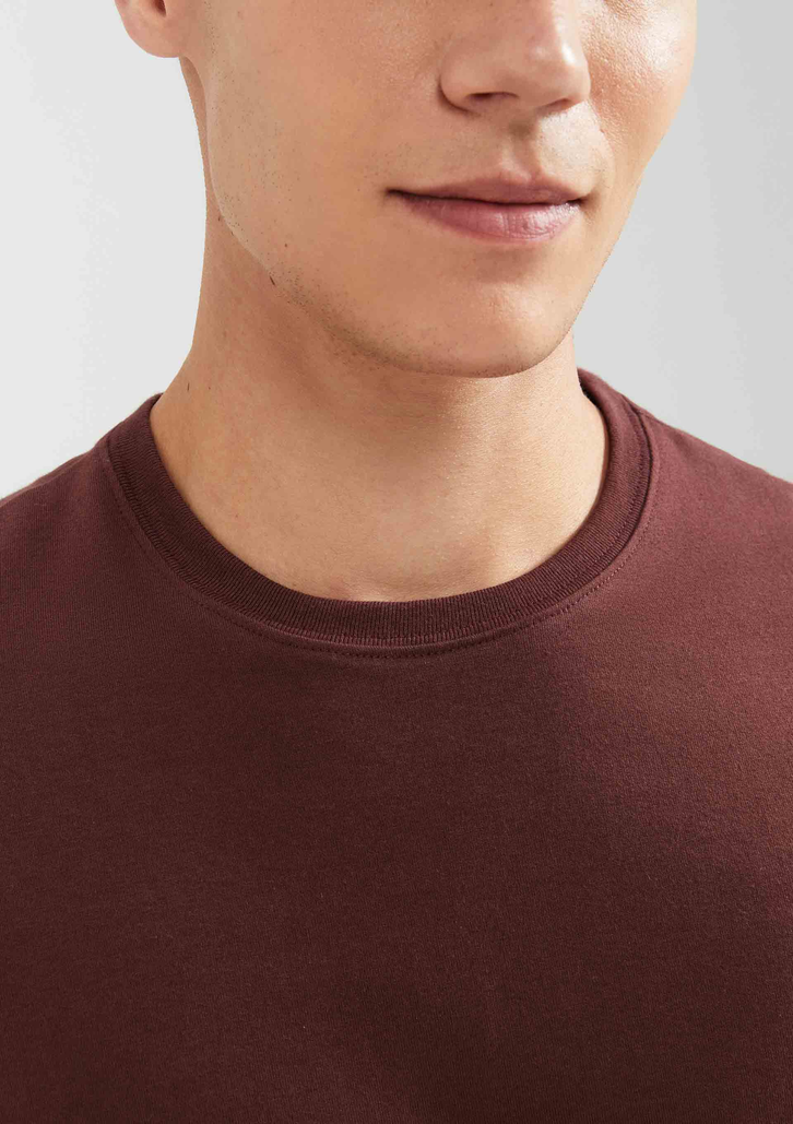 Camiseta Básica Bordô Hering Comfort Super Cotton