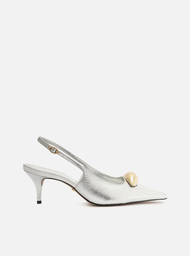 Scarpin Prata Arezzo Couro Slingback Metal Silvia Braz